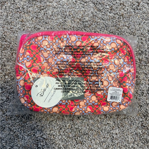 Disney Woodward Small Belt Bag NWT - Picture 2 of 2